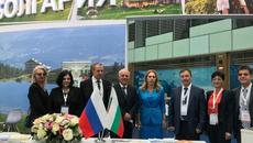 Николова в Москва: Готови сме за гости от Русия! - Videoclip.bg