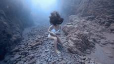Дишай..дишай...плувай ...мини над дъното на океана!!! rock run over the ocean's floor - Videoclip.bg
