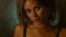 Блус с Утрото Chimene Badi ~ Le blues - Videoclip.bg
