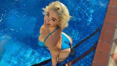 Victoria’s Secret Swimwear On Set - Бански костюм на Victoria's Secret на снимачната площадка - Videoclip.bg