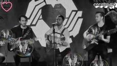 Ηλίας Βρεττός - Η Αγάπη Μπορεί - любовта може - Live - Videoclip.bg