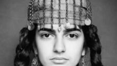 Казашка танцует лезгинку - Videoclip.bg