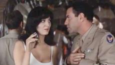 „Параграф 22“ (1970) – комедия - Videoclip.bg