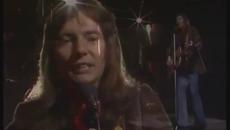 Smokie - Don't Play Your Rock And Roll To Me - Videoclip.bg