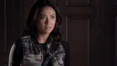 Малки Сладки Лъжкини - С04Е05 Част 2 - Videoclip.bg