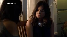 Малки Сладки Лъжкини - С03Е17 Част 4 - Videoclip.bg