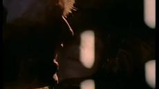 Класика в Рока! DEF LEPPARD - Love Bites (Official Music Video)_x264 - Videoclip.bg