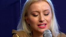 Преслава Пейчева - Обичай ме (Акустична студио версия) - Videoclip.bg