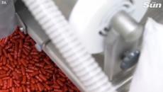 COVID-19 UK: Experts say Omicron 'passed it's peak' as plans to live with Covid begin - Videoclip.bg