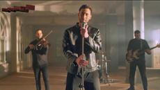 Γιάννης Καρώνης - Καπνός - дим - Videoclip.bg