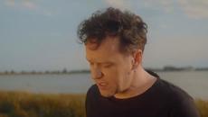 DZENAN LONCAREVIC I MARKO MILOSEVIC - NESTANI (OFFICIAL VIDEO) - Videoclip.bg