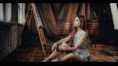 ХУДОЖНИКЪТ И МОДЕЛА - Videoclip.bg