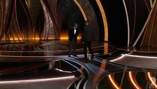 Will Smith Slaps Chris Rock, but it's Mickey Mouse and Goofy - Videoclip.bg