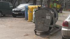 Майка изхвърли бебето си в контейнер, детето за жалост е починало! И историята се повтаря отново в Димитровград - Videoclip.bg