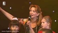 Росица Кирилова (2014) - Да протегнем на някой ръка - Videoclip.bg