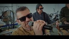 Глутницата - Кацнал бръмбар на трънка   (Official Video) - Videoclip.bg