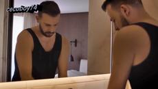 Παντελής Καστανίδης - Φεύγω για μένα - тръгвам заради себе си - Videoclip.bg