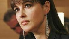 Секси снимки на Monica Bellucci - Videoclip.bg