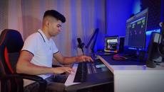 Sinan - Leko s momcheto | Sinan - Леко с момчето TUNI STYLE #kuchek #кючек#9ka #lekosmomcheto #sinan - Videoclip.bg