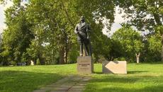 106 години от рождението на героя, спасил София през 1943 г. - Videoclip.bg