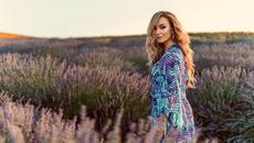 JELENA TOMAŠEVIĆ - NE ŽALIM (OFFICIAL VIDEO 2022) - Videoclip.bg