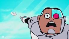 Guys Look A Birdie (REMIX) - Videoclip.bg