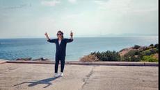 Διονύσης Σχοινάς - Δε Φτάνει Μια Ζωή - един живот не стига - Videoclip.bg