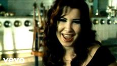 Nancy Ajram - Akhasmak Ah - Videoclip.bg