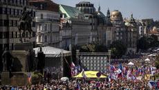 Чехия протести 2022 г. - Десетки хиляди на антиправителствен протест в Прага - Videoclip.bg