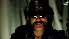 Airbourne - Runnin Wild - Remastered HD - BG Субтитри - Videoclip.bg