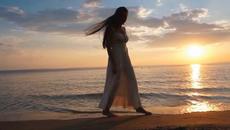 МУЗЫКА ДЛЯ ДУШИ. РОМАНТИЧЕСКИЙ ЗАКАТ У МОРЯ. - Videoclip.bg