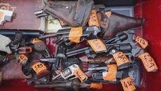 Кампания във Франция за доброволно предаване на незаконно оръжие - Videoclip.bg