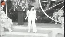 Лиана Антонова в „Новогодишен карнавал” (1970) - Videoclip.bg