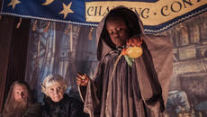 Най-непохватната вещица С03 Е05 (The Owl and the Pussycat) бг.аудио - Videoclip.bg