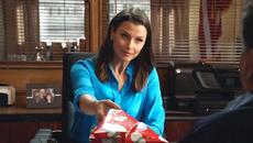 Saying Goodbye to Erin on the Next Episode of CBS' Blue Bloods - Videoclip.bg