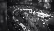 Акция в дискотека-клуб в Пловдив - "Накараха ни да свалим и панталони и гащи" - Videoclip.bg