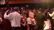 Domenique Moisan - Million de roses - Videoclip.bg