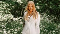 HELENA BLAGNE - Pika na i (Official Video) - Videoclip.bg