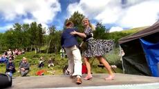 На берегу Чу - Videoclip.bg