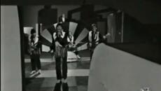Los Diablos (1970) - Un Rayo De Sol - Videoclip.bg