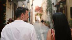 Μανώλης Κονταρός – Αγάπη Χαϊδεμένη Μου _ Official Music Video (4K) - Videoclip.bg