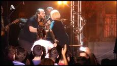 ΙΚΑΡΙΩΤΙΚΟ -  Ελεωνόρα Ζουγανέλη - Videoclip.bg