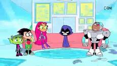 Малки Титани В Готовност! Крака бг аудио - Videoclip.bg