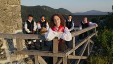 Prebrisani muzikanti - 2023 - Prebrisano dekle (Official Video) - Videoclip.bg