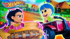 Disney Cars Compete in The Mickey Mouse Invitational Relay Race! | Hot Wheels RacerVerse - Videoclip.bg