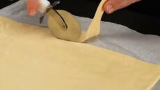 Dessert in 5 minutes! Just puff pastry and 2 apples - Videoclip.bg