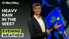 18/04/2025 – Heavy rain persists in the west – Evening Weather Forecast UK – Met Office Weather - Videoclip.bg