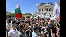 Протест във Варна срещу въвеждането на еврото събра хиляди недоволни граждани - Videoclip.bg