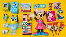 Bluey & Mickey Mouse Candy Unboxing Review | Mixing M&M's Candy Rainbow Candy with Sweets ASMR - Videoclip.bg