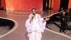 Noć se spusti tiha - Ivona Damjanović _ Sabor narodne muzike Srbije 2025 - Videoclip.bg